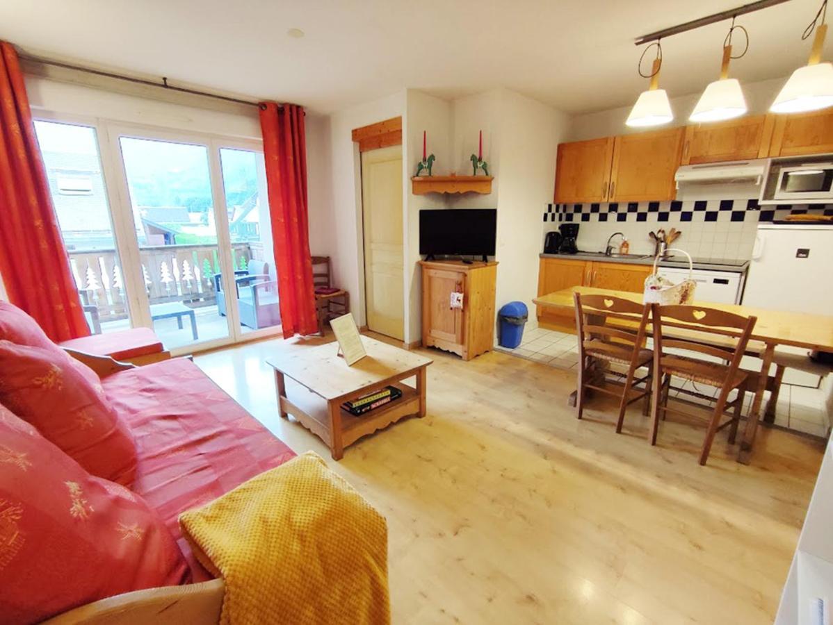 Le 102, T3 Pour 5 Personnes, Vue Montagne, Classe 2 Etoiles Nf, Parking, Piscine En Ete Bagnères-de-Luchon Dış mekan fotoğraf