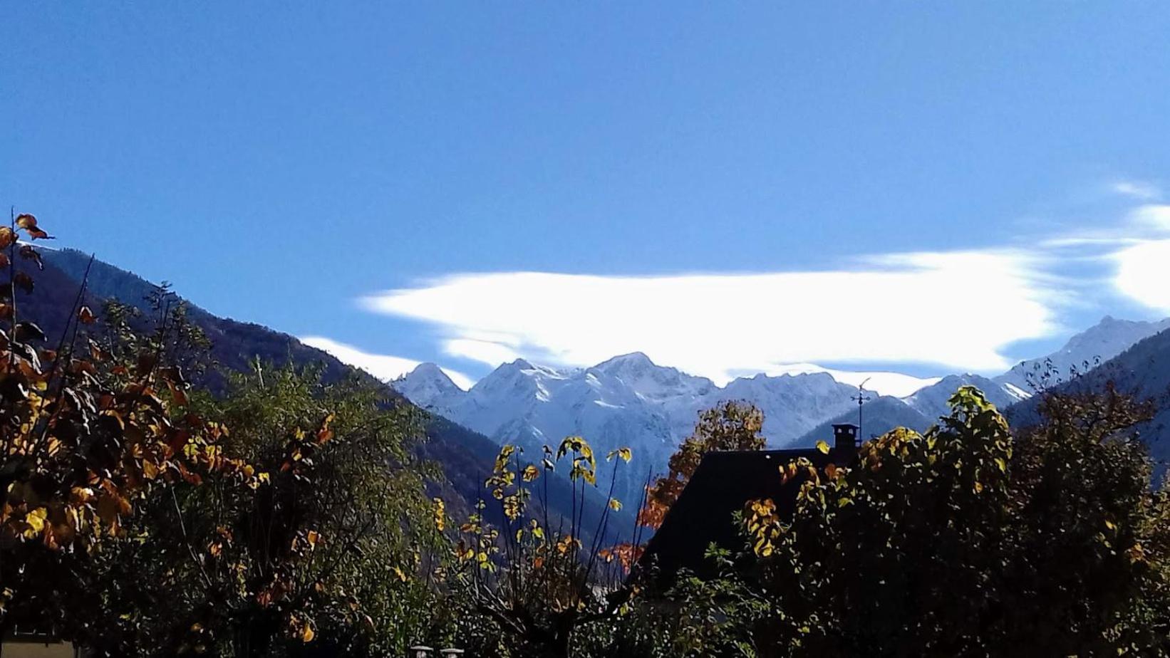 Le 102, T3 Pour 5 Personnes, Vue Montagne, Classe 2 Etoiles Nf, Parking, Piscine En Ete Bagnères-de-Luchon Dış mekan fotoğraf